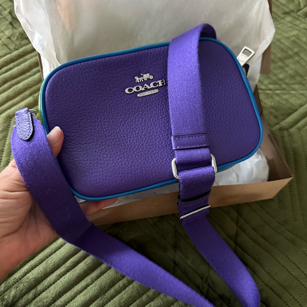 Unique purple leather Coach shoulder bag - special edition